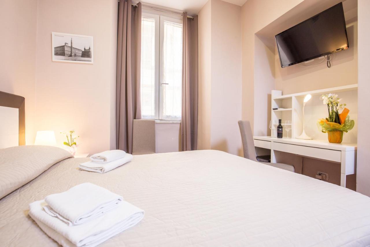 Azzurra Rooms โรม ภายนอก รูปภาพ