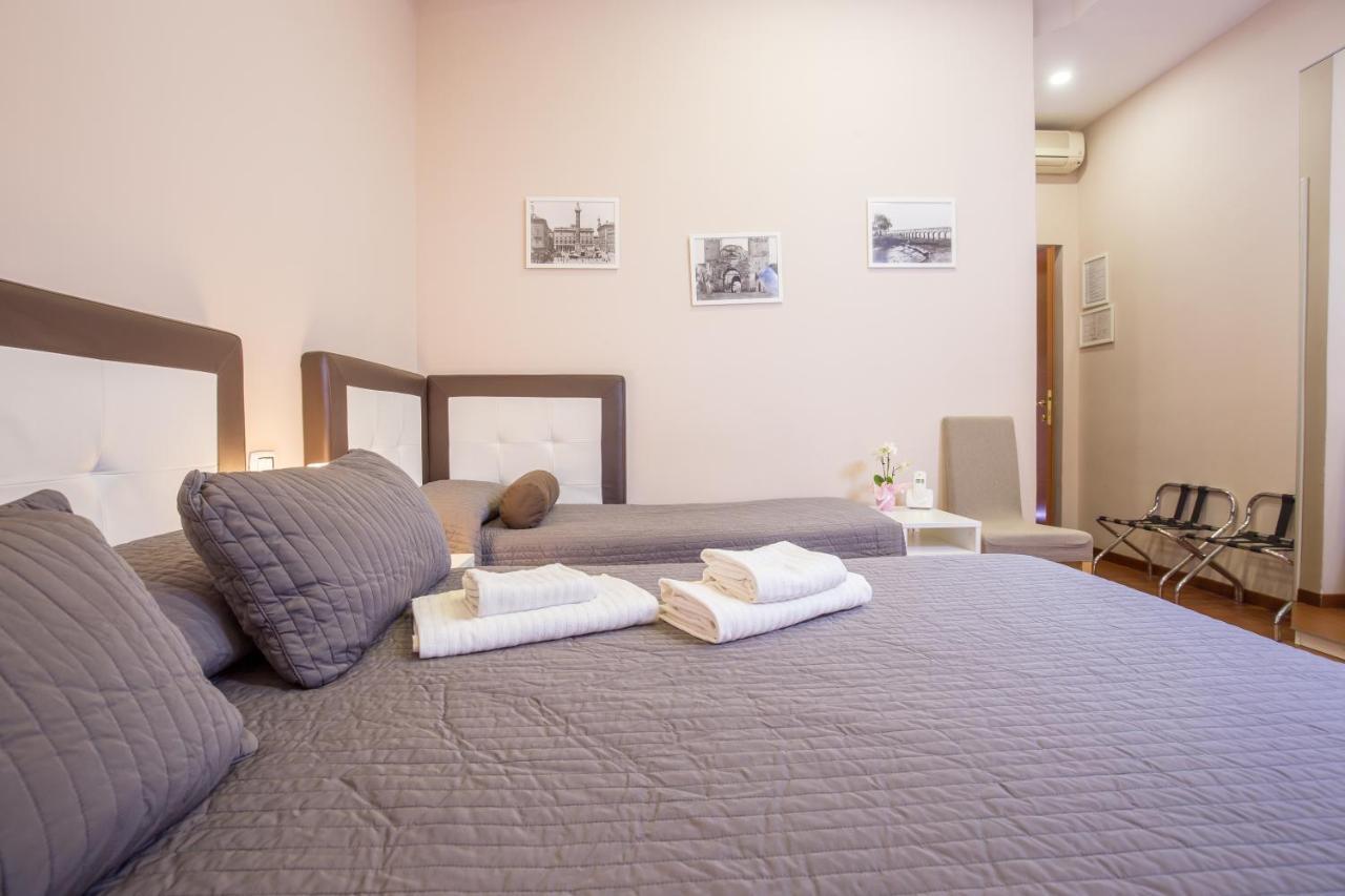 Azzurra Rooms โรม ภายนอก รูปภาพ