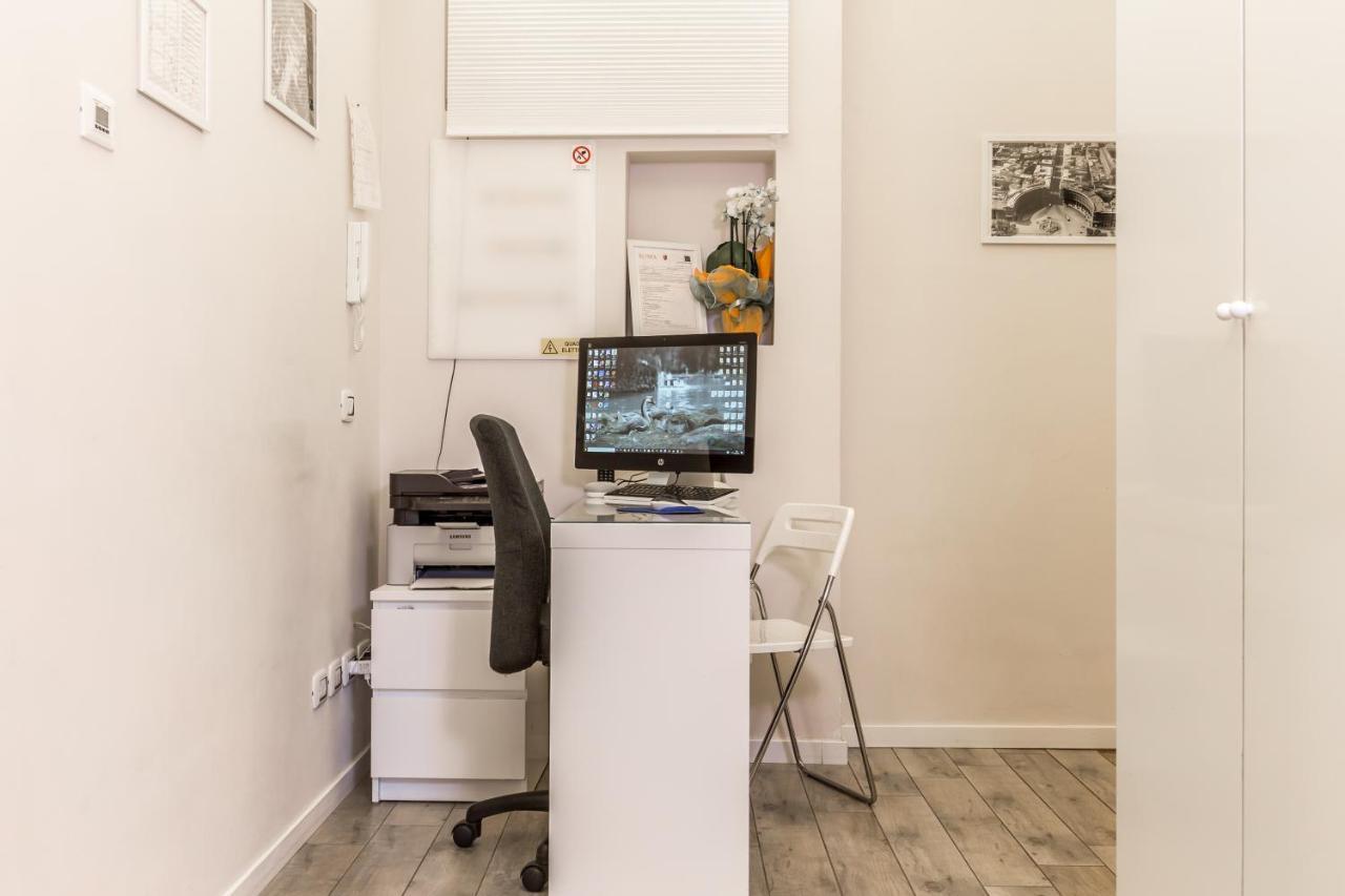 Azzurra Rooms โรม ภายนอก รูปภาพ