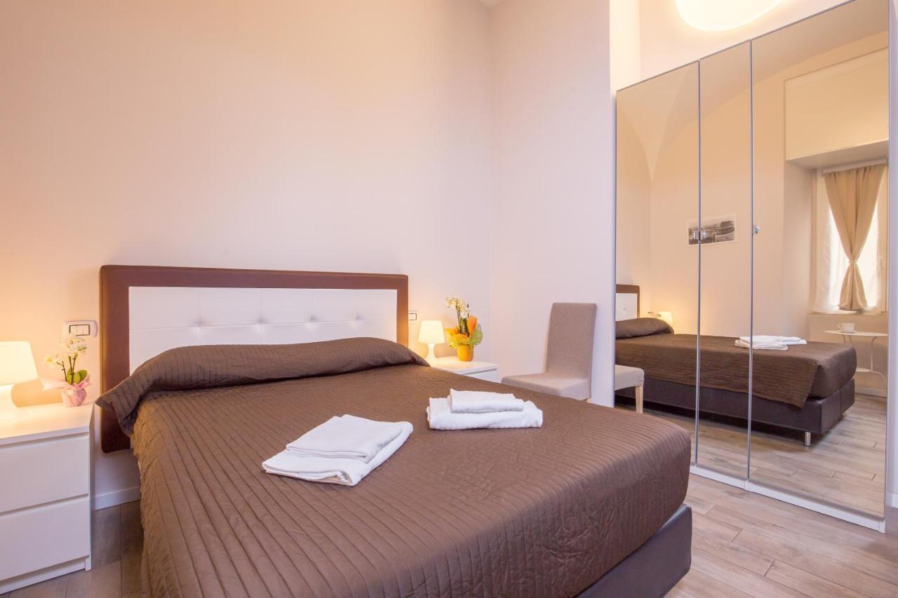 Azzurra Rooms โรม ภายนอก รูปภาพ