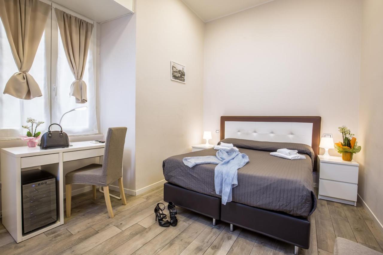 Azzurra Rooms โรม ภายนอก รูปภาพ