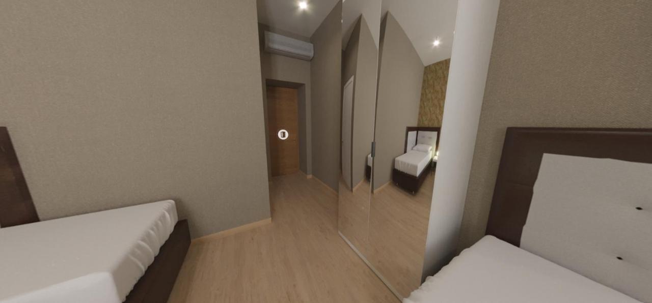 Azzurra Rooms โรม ภายนอก รูปภาพ