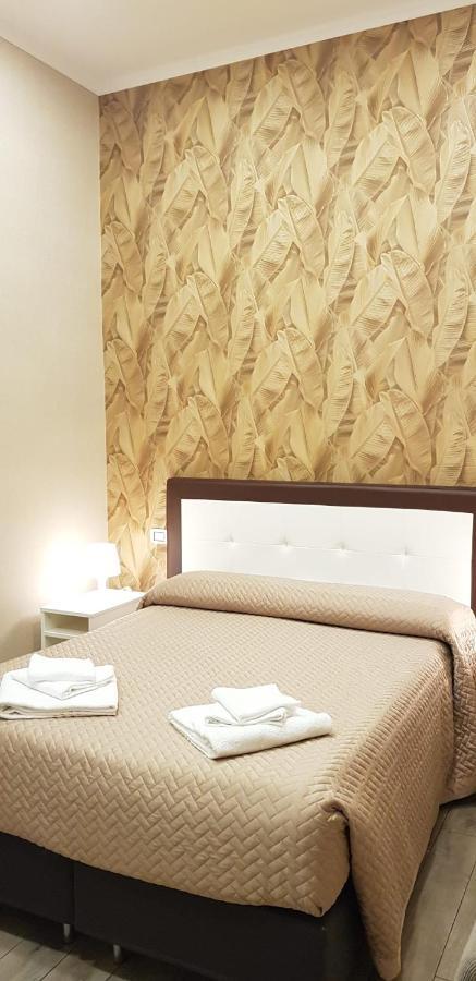 Azzurra Rooms โรม ภายนอก รูปภาพ